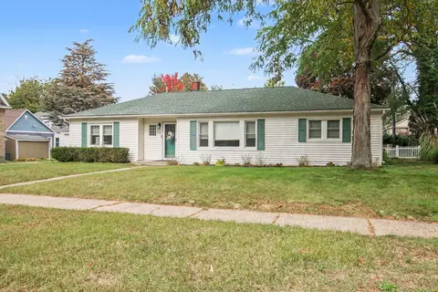 311 S Haven St, South Haven, MI 49090