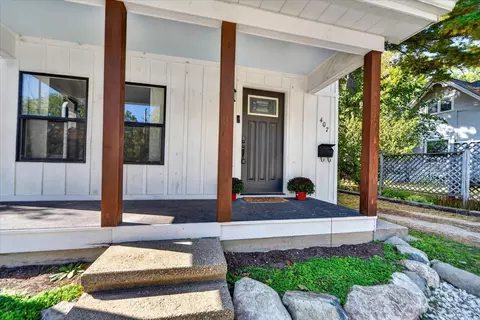 Exterior - 407 High St, Marshall, MI 49068 photo 2 of 5