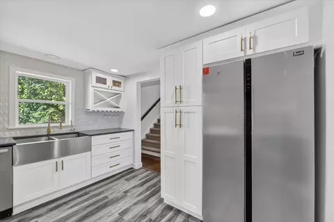 Kitchen - 407 High St, Marshall, MI 49068 photo 4 of 5