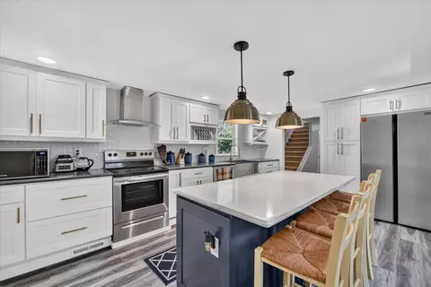 Kitchen - 407 High St, Marshall, MI 49068 photo 3 of 5
