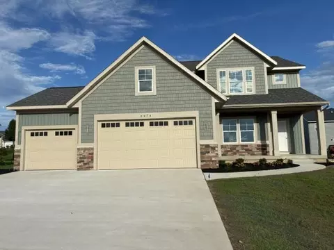 6474 SW Estate Dr, Byron Center, MI 49315