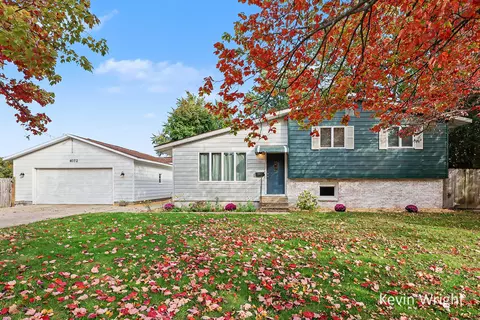 4072 Bexley Dr, Muskegon, MI 49444