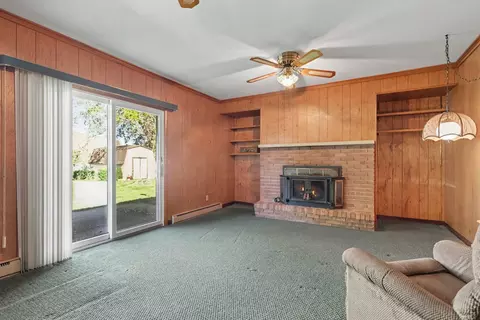 Living - 751 E Corey St, Bronson, MI 49028 photo 5 of 5