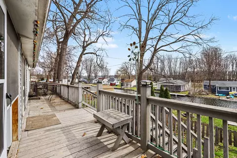 Exterior - 573 River Rd, Coldwater, MI 49036 photo 6 of 11
