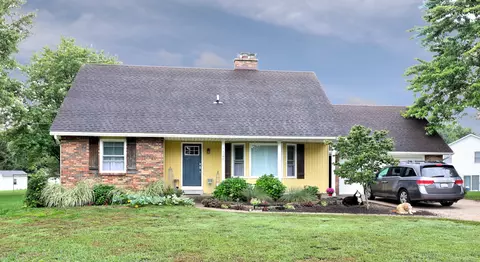 1345 Center St, Zeeland, MI 49464