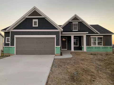 4896 Bethpage Dr NW, Comstock Park, MI 49321