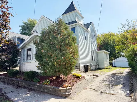 928 Worden St SE, Grand Rapids, MI 49507