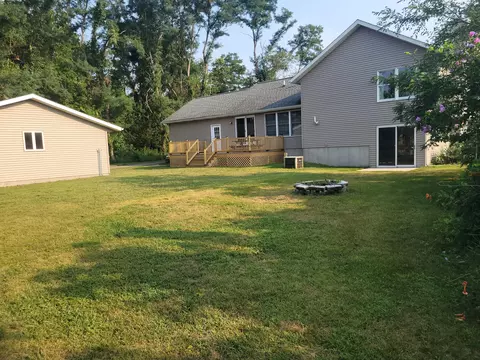 Exterior - 1055 Miller Rd, Plainwell, MI 49080 photo 6 of 8