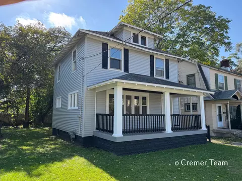 1034 Hall St SE, Grand Rapids, MI 49507