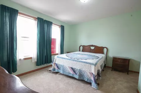 Bedroom - 530 E Rainbow Rd, Newaygo, MI 49337 photo 1 of 5