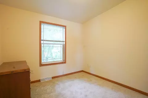 Bedroom - 530 E Rainbow Rd, Newaygo, MI 49337 photo 5 of 5