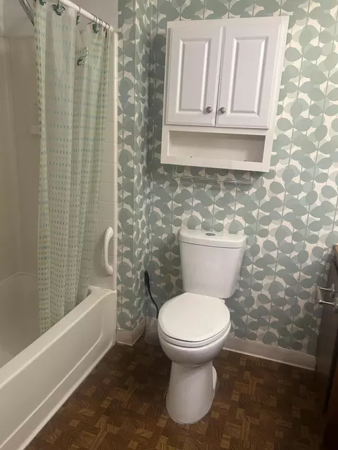 337 Alexander Dr, Adrian, MI 49221 photo 8