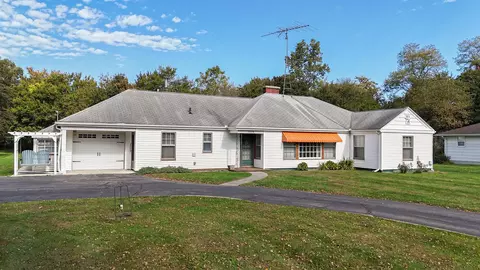 29370 M 62 W, Dowagiac, MI 49047