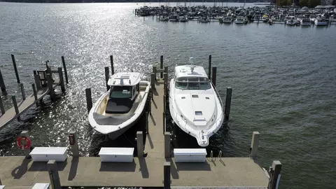 1800 Ottawa Beach Rd #C-103, Holland, MI 49424