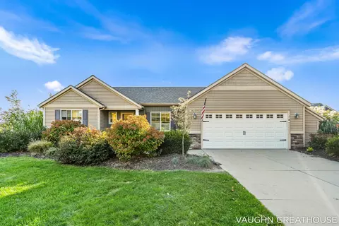 3383 Charlevoix Dr SE, Grand Rapids, MI 49546