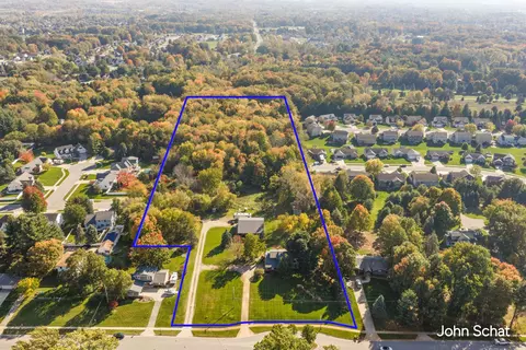 4570 Jacob St SW, Wyoming, MI 49418