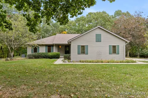 3651 5 Mile Rd NE, Grand Rapids, MI 49525