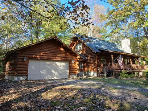 3239 N Jebavy Dr, Ludington, MI 49431