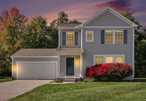 2323 Sagebrush St, Kalamazoo, MI 49006