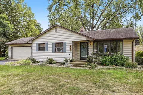 426 Larkspur Ave, Portage, MI 49002