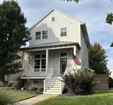 6469 Green Ash Dr, Zeeland, MI 49464