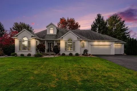 5842 Julie St, Hudsonville, MI 49426