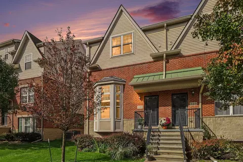 301 E Palmer St, Detroit, MI 48202