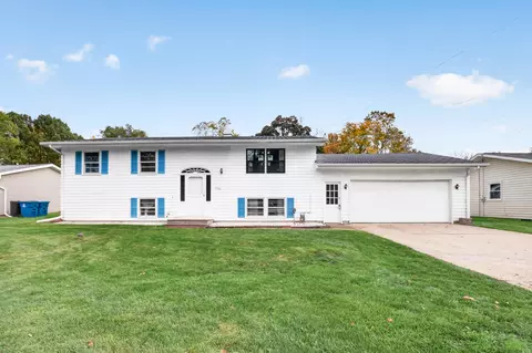14788 Helmer Rd S, Battle Creek, MI 49015