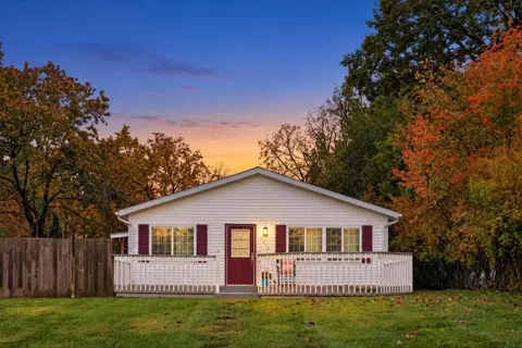 2513 Parkview Ave, Kalamazoo, MI 49008