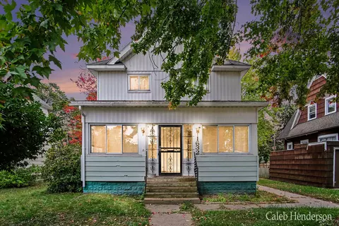 1632 5th St, Muskegon, MI 49441