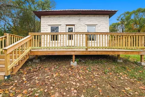 105 Washington St, Stanwood, MI 49346
