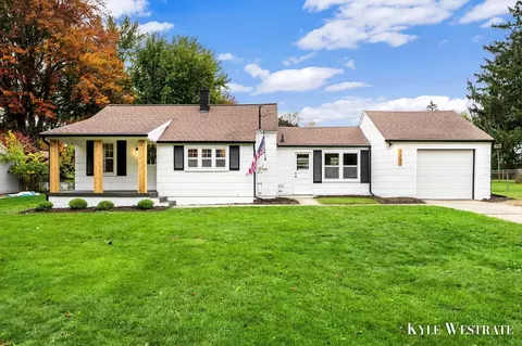 1260 Fay Ave NW, Grand Rapids, MI 49504