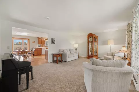 Living - 9897 Fleming Rd, Dexter, MI 48130 photo 2 of 3