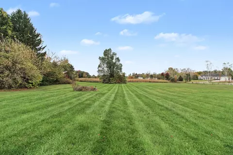 Exterior - 7973 Willow Rd, Milan, MI 48160 photo 6 of 6