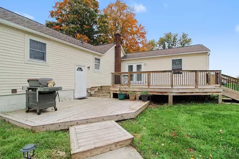 Exterior - 7973 Willow Rd, Milan, MI 48160 photo 3 of 6