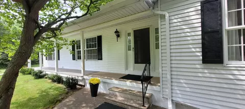 7130 Thorne Rd, Horton, MI 49246