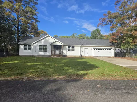 3030 Glenrick Ave, Muskegon, MI 49442