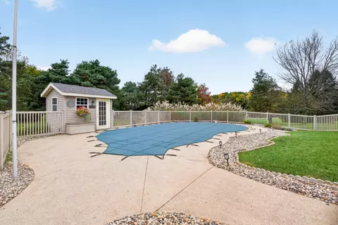 Exterior - 336 Hyder Circle Dr, Plainwell, MI 49080 photo 16 of 27