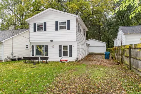 3818 Madison St, Kalamazoo, MI 49008