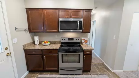 Kitchen - 113 Haymac Dr, Parchment, MI 49004 photo 1 of 3