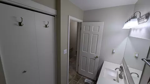 Bath - 113 Haymac Dr, Parchment, MI 49004 photo 2 of 3