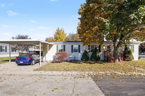 1165 Regina Trl, Wayland, MI 49348