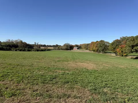 B Drive South, Marshall, MI 49068 photo 4