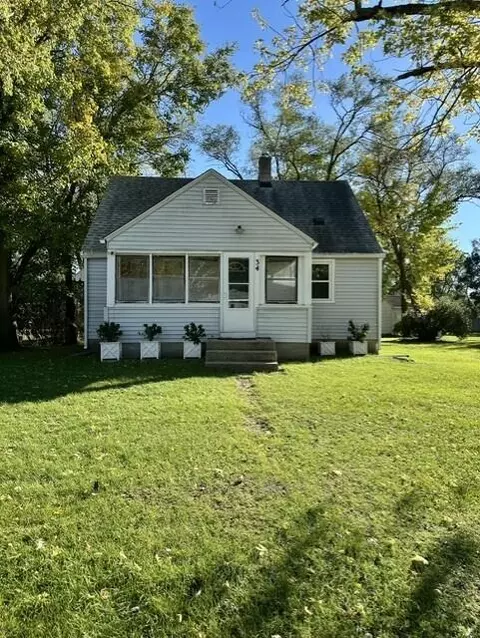 34 Marcus St SW, Grand Rapids, MI 49548