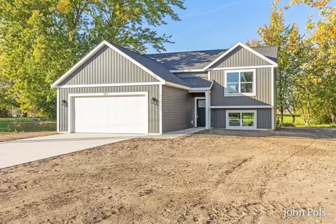 9937 Riley St, Zeeland, MI 49464