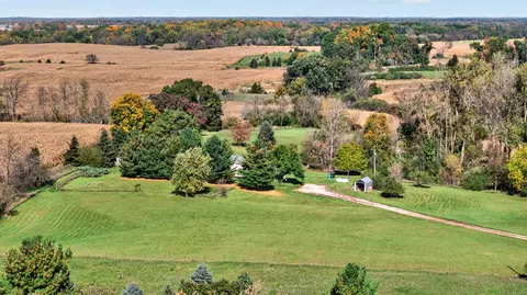 View/Area - 10570 Case Rd, Brooklyn, MI 49230 photo 4 of 7