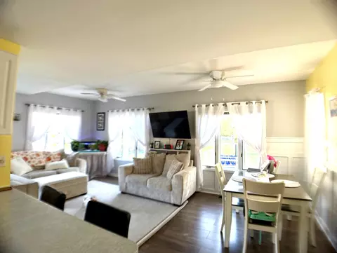 Living - 112 Walnut St, Brooklyn, MI 49230 photo 3 of 3