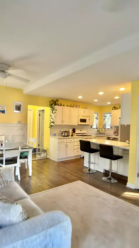 Kitchen - 112 Walnut St, Brooklyn, MI 49230 photo 1 of 2