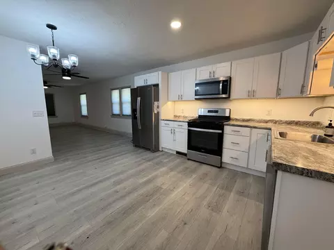Kitchen - 635 Madison St, Jackson, MI 49202 photo 5 of 5