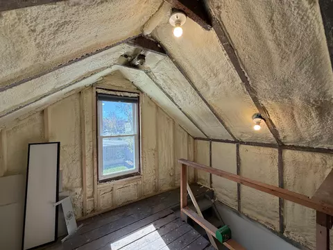 Entry Way - 635 Madison St, Jackson, MI 49202 photo 2 of 2